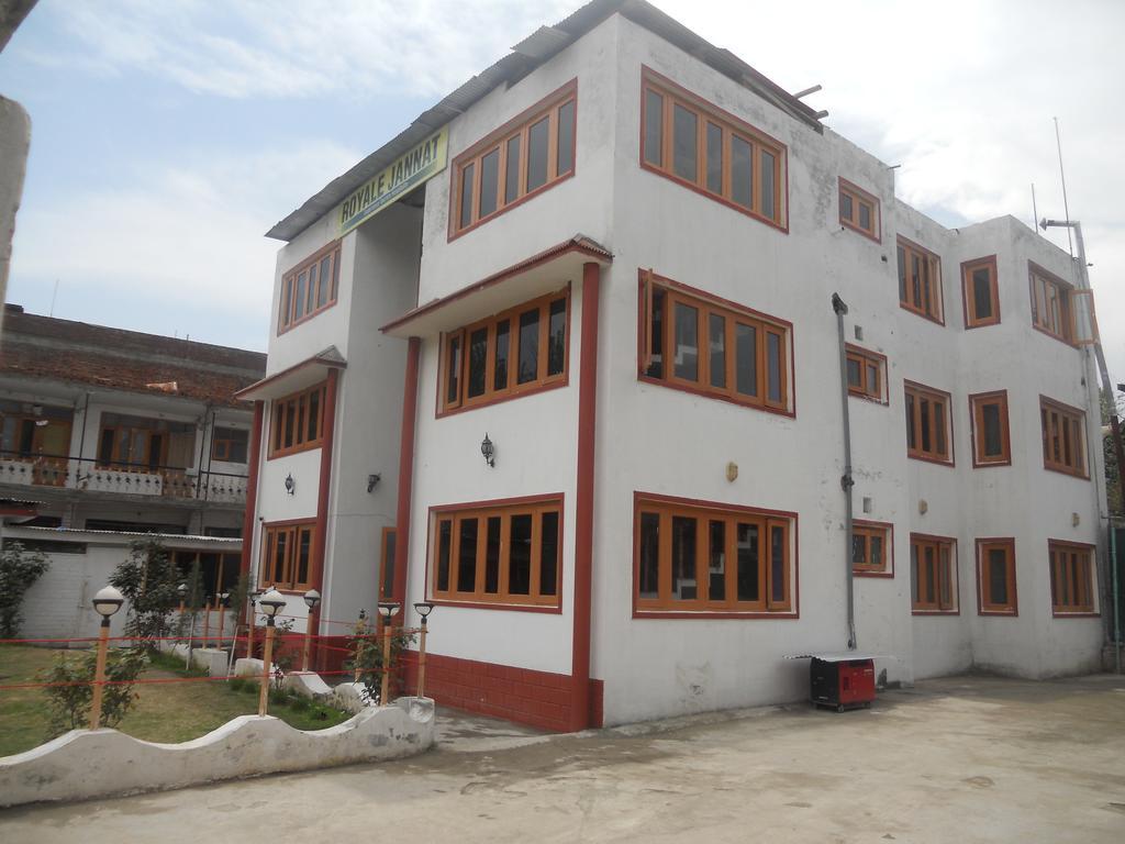 Hotel Royale Jannat Srinagar  Exterior photo