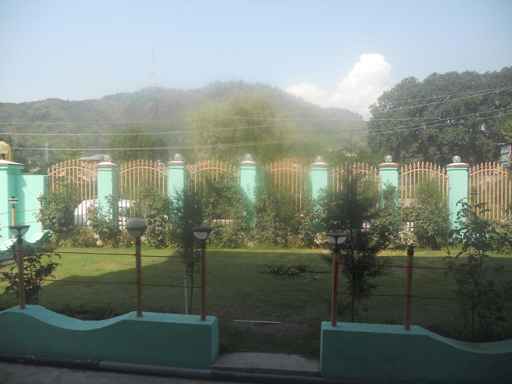 Hotel Royale Jannat Srinagar  Exterior photo