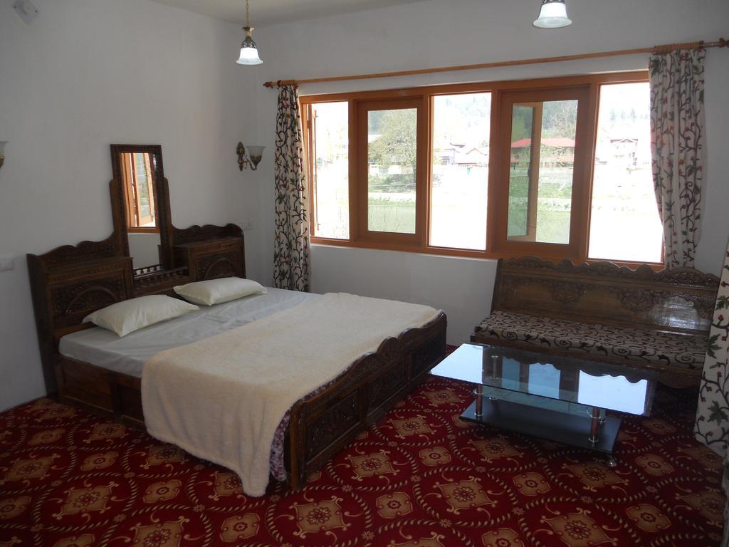 Hotel Royale Jannat Srinagar  Exterior photo